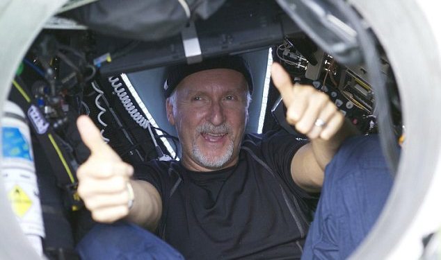 Джеймс Кэмерон еще 4 раза погрузится в Марианскую впадину