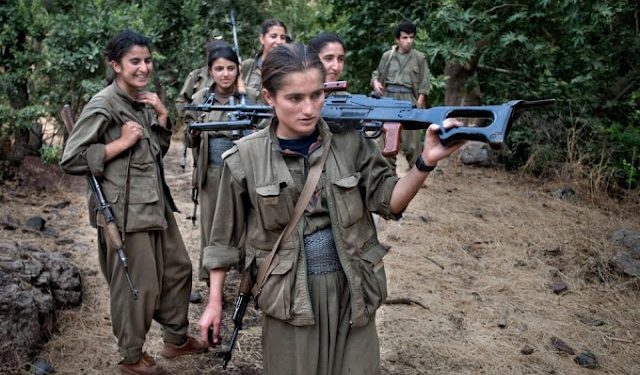 Турецкие военные убили 15 курдских женщин-боевиков