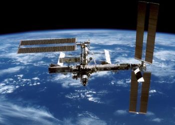 Европейский грузовой корабль с водой и провиантом на пути к МКС