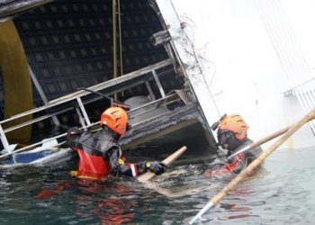 Спустя два месяца после аварии, найдены еще трое погибших с Costa Concordia
