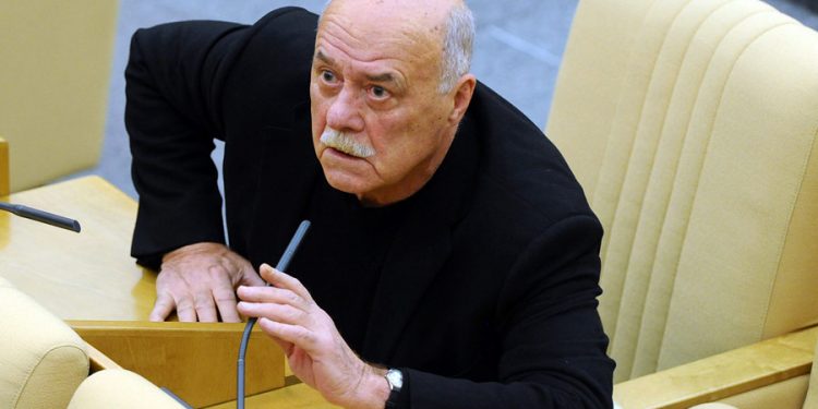 Говорухин высказался против общественного ТВ
