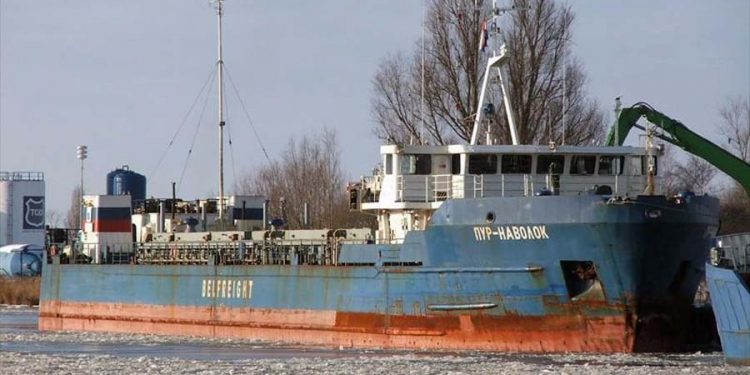 Сухогруз Pur-Navolok под российским флагом задержан в Грузии