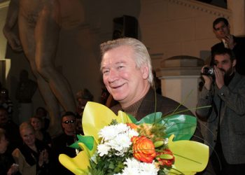 Путин поздравил с 65-летием актера театра и кино Аристарха Ливанова