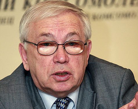 Лукин еще раз обжалует арест участниц Pussy Riot