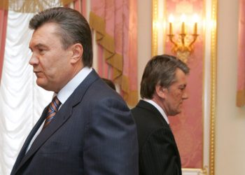 Ющенко считает, что Янукович «пиарится» за счет соцвыплат