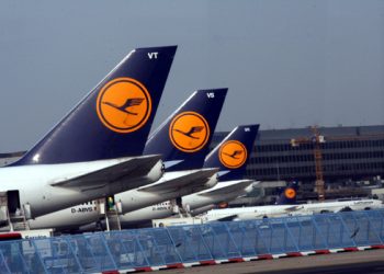 В Германии бастуют сотрудники аэропортов