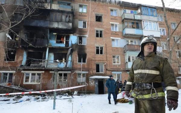 Следствие назвало две версии взрыва в доме в Энгельсе