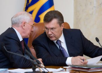 Азаров пообещал исполнить «мечту» Януковича