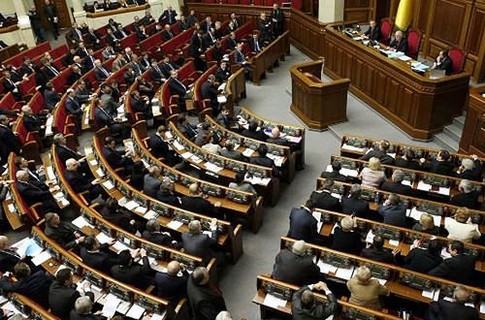Рада не «сдает» нардепов, получивших госжилье