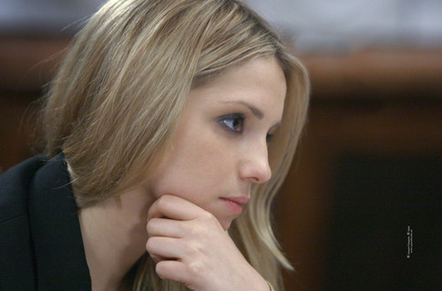 Евгению Тимошенко зовут в Ирландию поговорить о маме