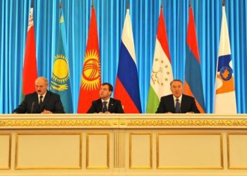 Януковича пригласили к Путину