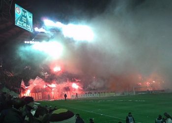 Анонс матчу «Олімпіакос - Металіст»