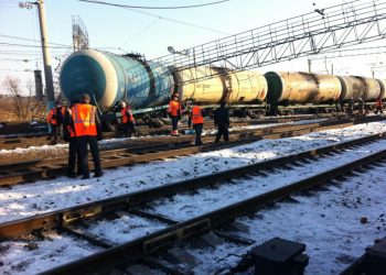 В Приморье частично восстановлено железнодорожное движение