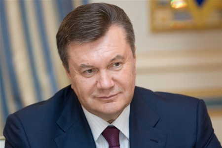 Янукович оставит Табачника в правительстве