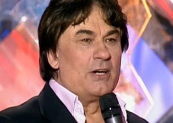 Александр Серов