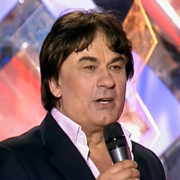 Александр Серов