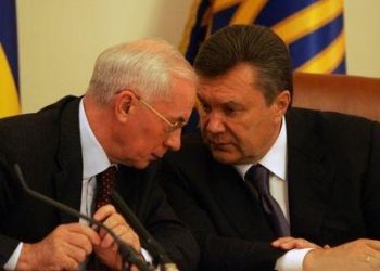 Азарову кажется, что в Украине работает только он и Янукович