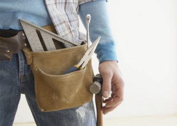 В Украине чаще всего берут на работу ремонтников и торговцев