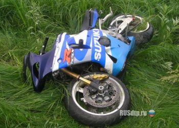 В Киеве разбился мотоцикл, двое пострадавших