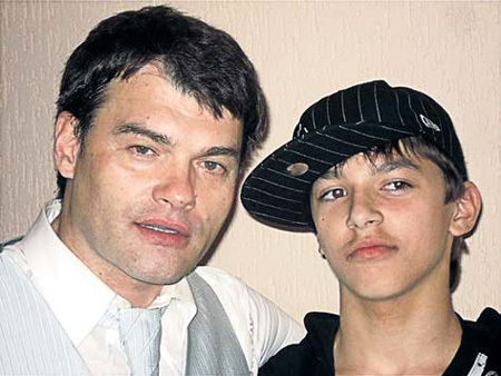 Актер Евгений Дятлов занимался уринотерапией