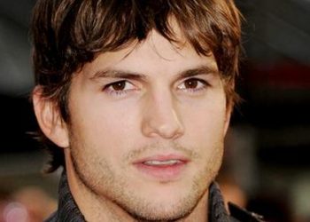Эштон Катчер купил билет в космос