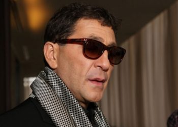 Известный певец Григорий Лепс будет помогать молодым музыкантам