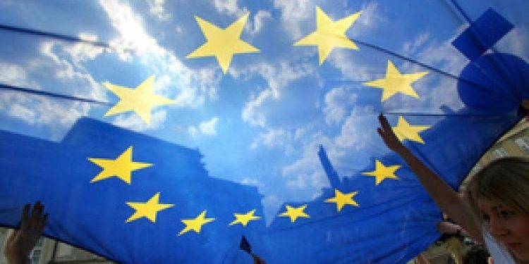 Страны Евросоюза подписали бюджетный пакт