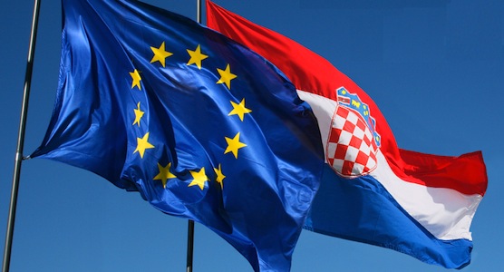 Парламент Хорватии ратифицировал договор о вступлении в ЕС