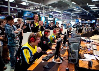 Na`Vi продовжують впевнено рухатись до фіналу