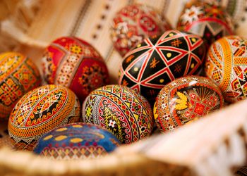 Чудо-писанка появится на Крещатике в Пасхальное воскресенье