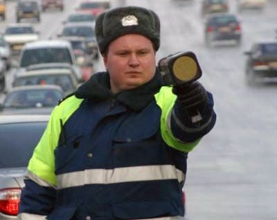 Автомобилистов будут штрафовать за езду со скоростью более 90 км/ч