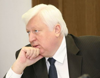 Пшонка пообещал заботиться о Тимошенко