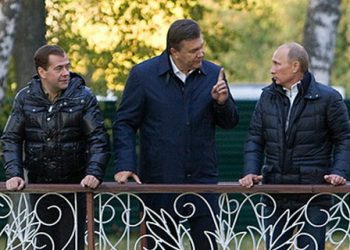 Президент Украины поздравил Путина с победой на выборах