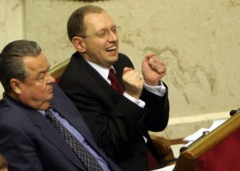 Тимошенко может отдать Яценюку «Батькивщину»