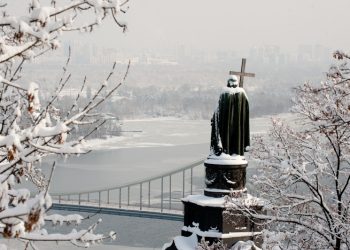 В Києві випав сніг