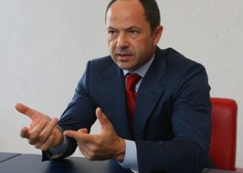 Тигипко знает, как вывести зарплаты из тени