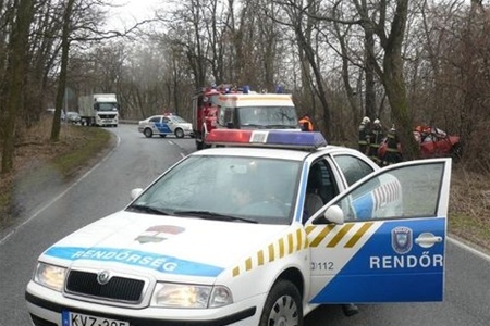 На трасі зітнувся мікроавтобус та легковий автомобіль