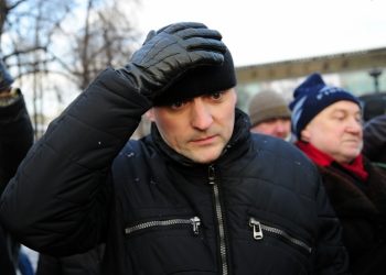 Удальцов: на марш в мае приедут 10 тысяч человек из регионов