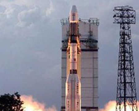 Индия вывела на орбиту спутник зондирования Земли Risat-1