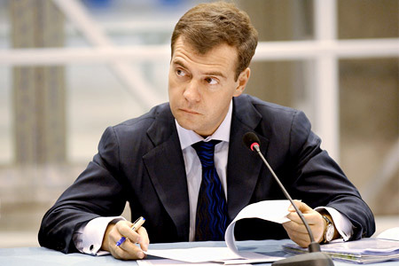 Президент РФ Дмитрий Медведев помиловал Сергея Мохнаткина