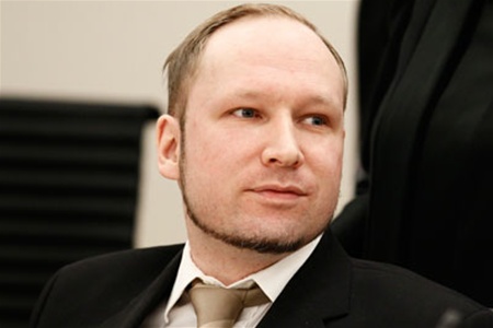 Психическое состояние «норвежского стрелка» будет пересмотрено еще раз