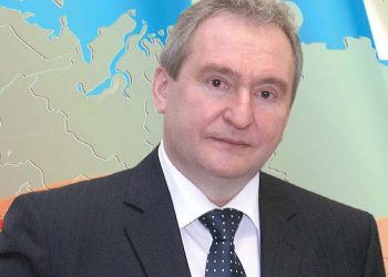 Глава Смоленской области пояснил слухи о своей отставке