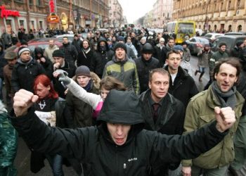 Оппозиция отказалась от проведения шествия 1 мая в Москве