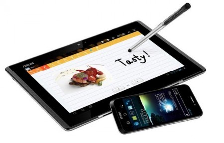 Вихід Asus Padfone затримується до травня