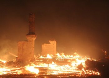 В Забайкалье при пожаре сгорело 20 домов