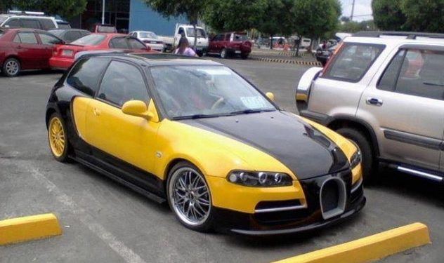 Як Honda Civic схрестили з Bugatti Veyron