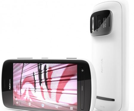 В США Nokia 808 PureView доступний для замовлення