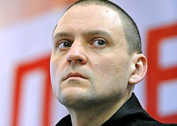 Удальцов опроверг слухи о том, что его высадили из киевского поезда