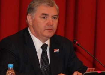 Спикера приморского парламента заподозрили в мошенничестве