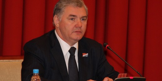 Спикера приморского парламента заподозрили в мошенничестве